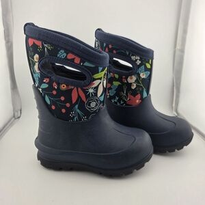 Bogs Kids Classic Waterproof Winter/Rain Boots - Navy / Flowers - Size 7 US